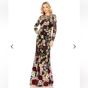 Mac Duggal Embroidered Floral Applique Trumpet Gown NWT